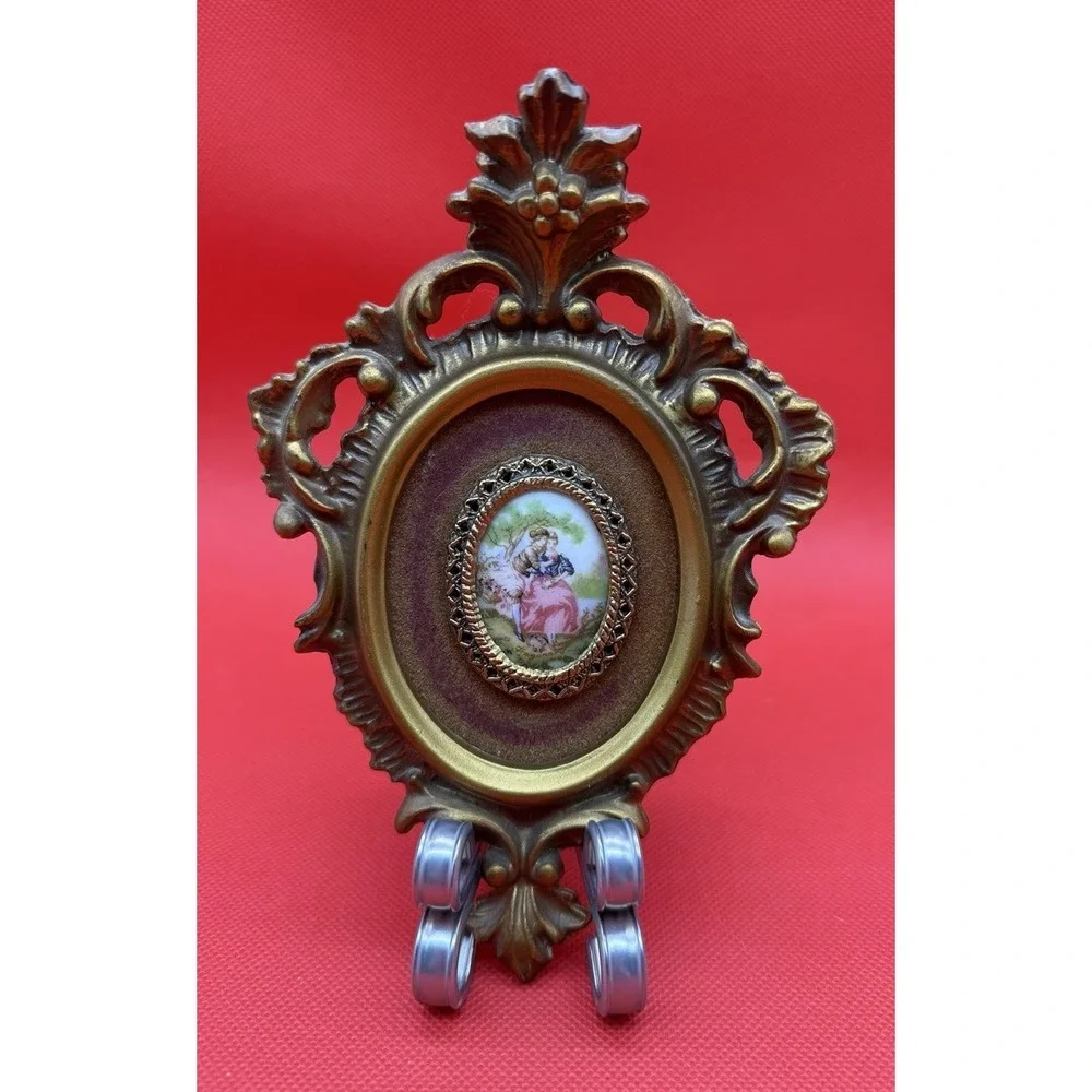 2 Vintage Fragonard Porcelain Cameo Framed Victorian Courting Couple Romantic
